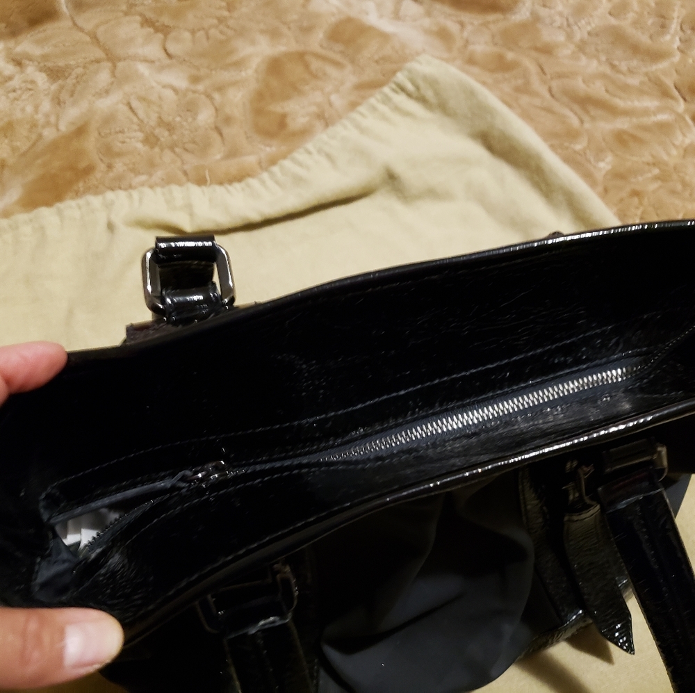 Burberry purse - Picture 5 of 10